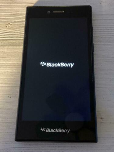 BlackBerry Leap STR100-1, 16GB