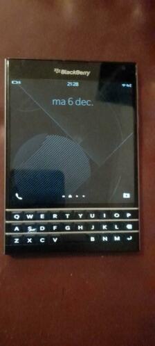 blackberry passport 32gb  whatsapp en goede accu