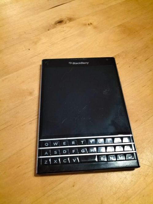 BlackBerry Passport. Loop of sloop. Onderdelen  restauratie