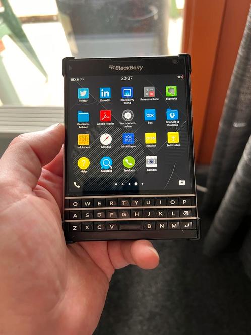 Blackberry Passport Met Whatssap  Originele doos