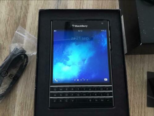 BlackBerry Passport  MicroSD en Sync pod
