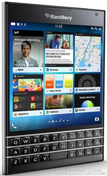 BlackBerry Passport Qwerty