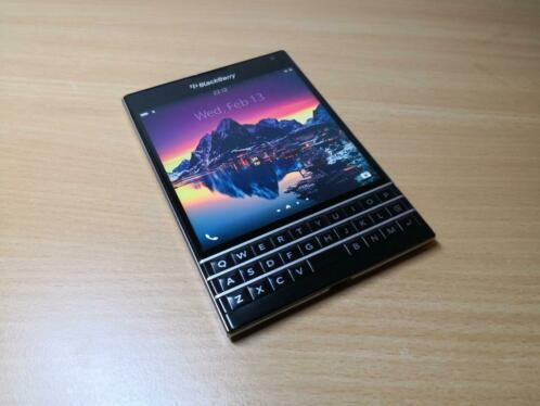 BlackBerry Passport QWERTY Zwart met Accessoires