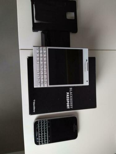 BlackBerry Passport (White), BlackBerry Classic