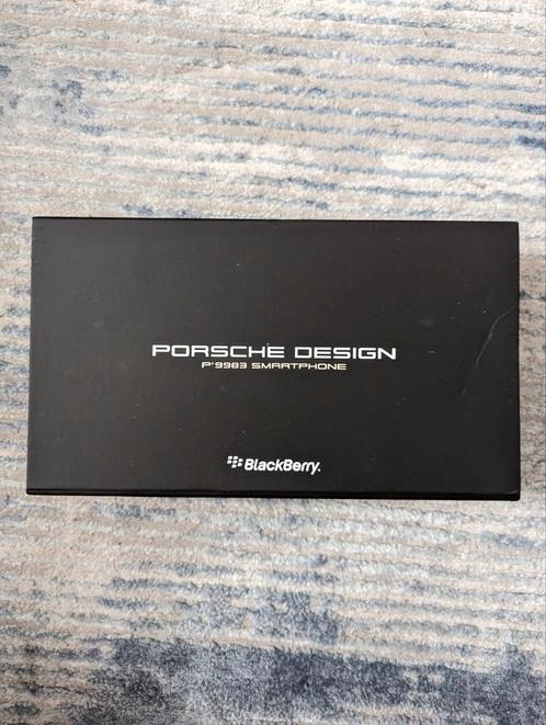 BlackBerry Porsche Design p9983 Smartphone
