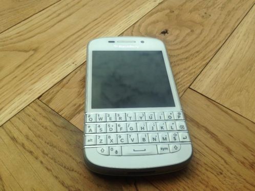 Blackberry Q10 Wit 4G  5m Garantie  ZGAN  Lader 179,-