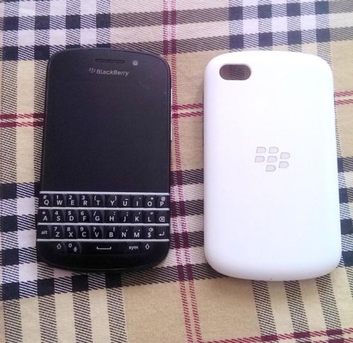 Blackberry Q10 Zwart (incl. witte hoes) Touchscr. amp ttsbord.