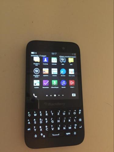 Blackberry Q5 Te koop