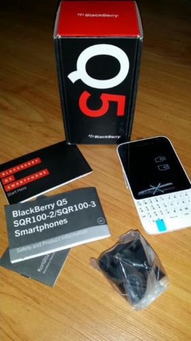 BlackBerry smartphone Q5 met 5 megapixel camera