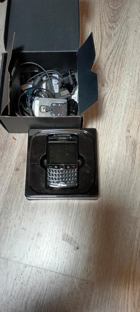 Blackberry telefoon met oplader