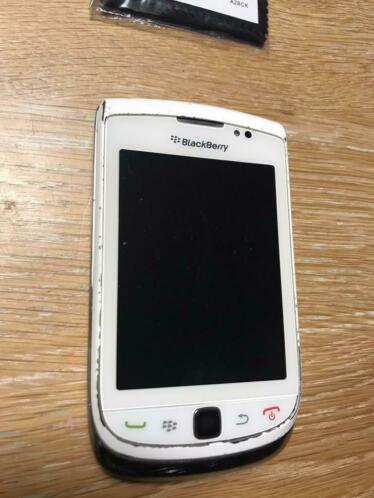 BlackBerry Torch 9800 white