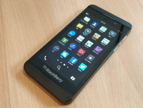 BlackBerry Z10 telefoon met Touchscreen