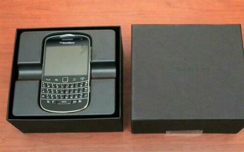 BlackBerry9900