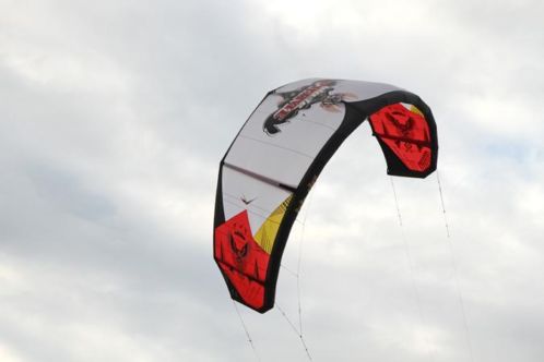 Blade Kites Prime 11m2 2012, open C-shape