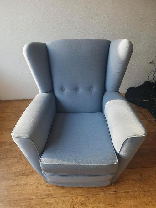 Blauw grijze fauteuil