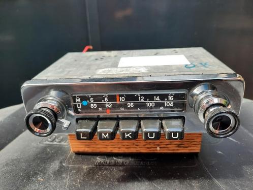 Blauw pont, classic radio. 17,5cm breed x4,5cm hoog