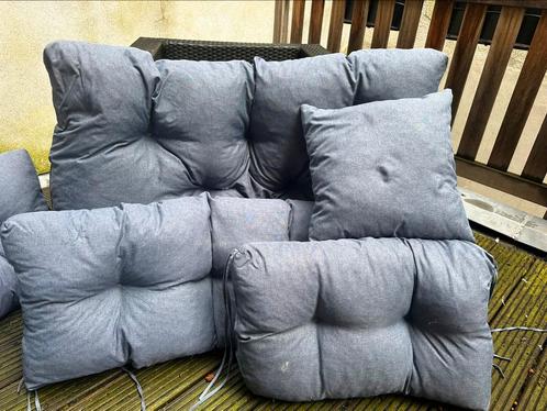 Blue Pallet Pillow set, perfect for terrace or garden.