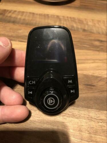 Bluetooth fm transmitter receiver carkit