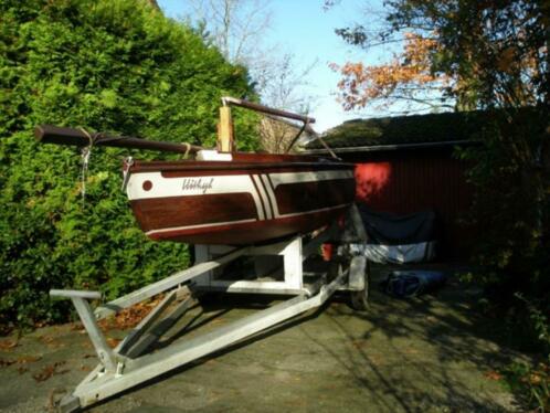 BM 12 kwadraat. Klassieker bouwjaar 1941