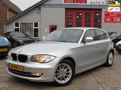 BMW 1-serie 118d Corporate Business Line  5 Deurs , Navi 