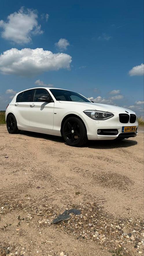 BMW 1 serie 118i  business   170 pk