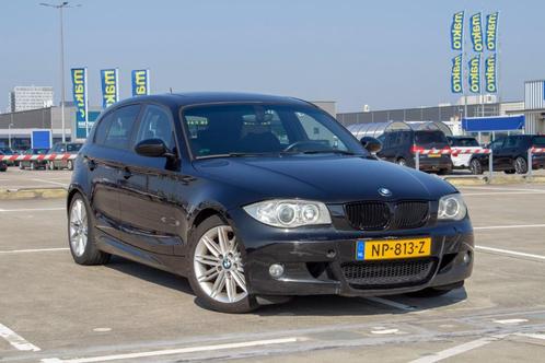 BMW 1-Serie 118i met sterrenhemel