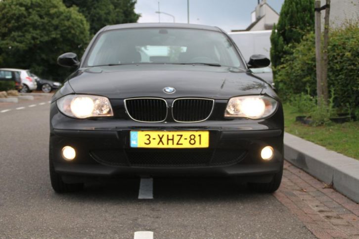 BMW 1-Serie 1.6 116I 2004 Zwart