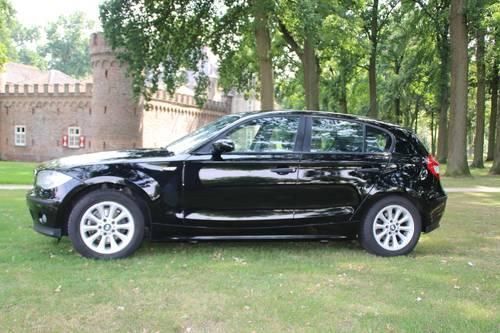 BMW 1-Serie 1.6 116I 2004 Zwart Zeer mooie en Nette auto