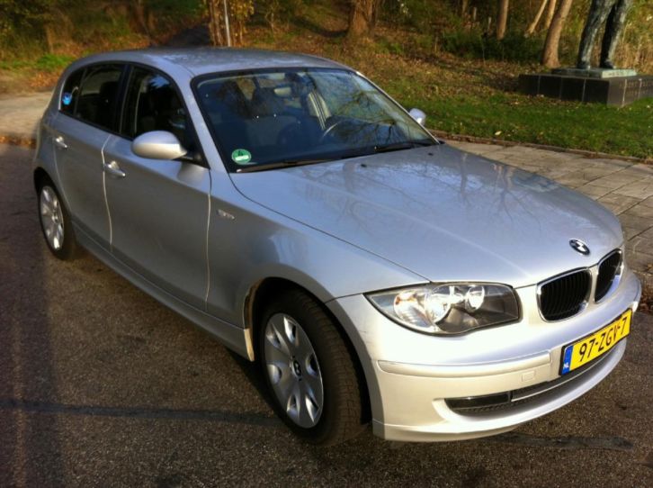 BMW 1-Serie 1.6 116I 5DR 2007 Grijs