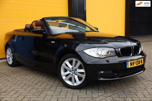 BMW 1-serie Cabrio 118i High Executive  AUT  Leder  Navi