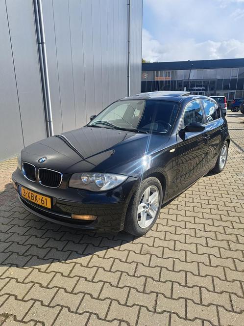 BMW 1-Serie (e87) 1.6 116I 5DR 2008 Zwart Nieuwe Apk