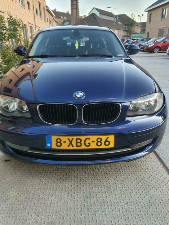 BMW 1-Serie (e87) 2.0 D 118 5 deurs 100KW 2010 Blauw