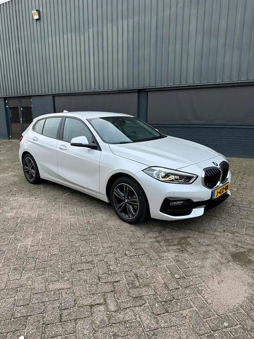BMW 1-Serie (f40) 118i 140pk Aut 2020 NAVILED parelmoerwit