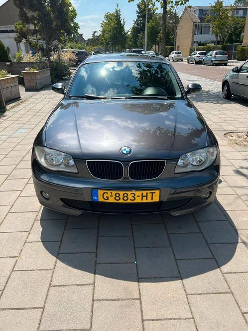 BMW 116I 2004 Grijs