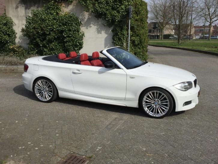 BMW 120 i Cabriolet M pakket 2008 vol optie039s nieuwstaat