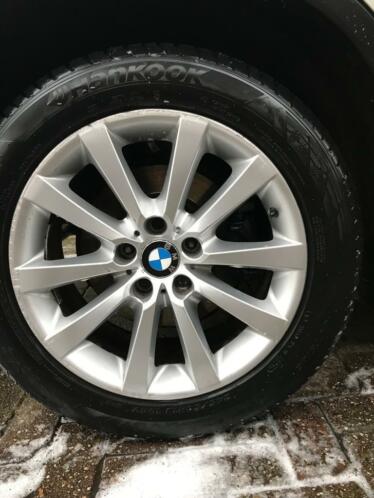 BMW 18 inch winterbanden met lichtmetalen velgen