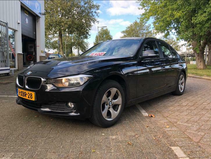 BMW 3-Serie 1.6 316I AUT 2014 Zwart