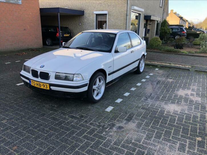 BMW 3-Serie 1.6 I 316 Compact 1998 Wit