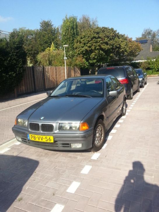 BMW 3-Serie 1.6 I 316 E2 1996 Grijs
