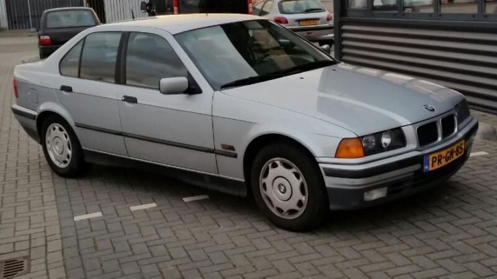 BMW 3-Serie 1.8 I 318 E2 1996 Grijs