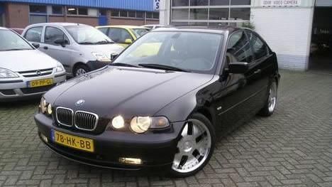 BMW 3-Serie 1.8 TI 316 Compact 2001 Zwart