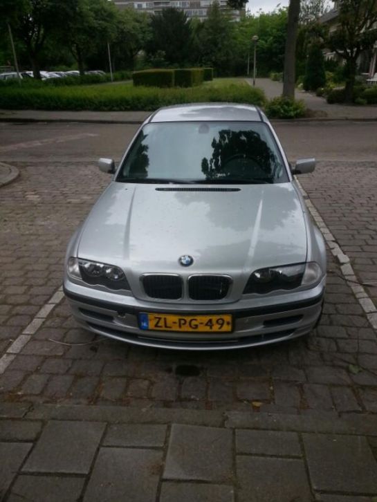 BMW 3-Serie 1.9 I 316 1999 Grijs