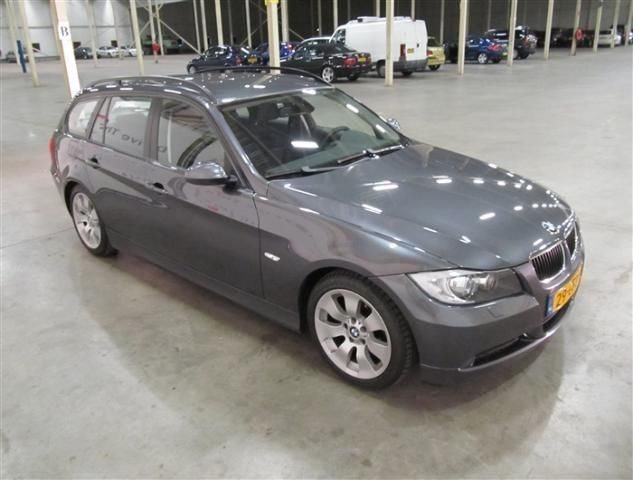 BMW 3-Serie 2.0 318 I Touring 105KW AUT 2008 Grijs