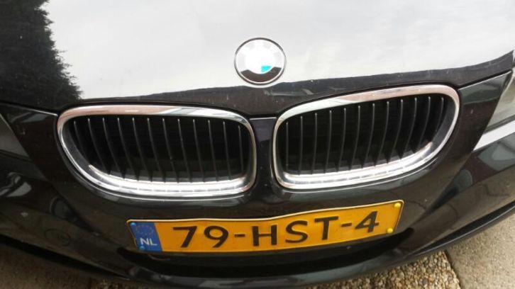 BMW 3-Serie 2.0 I 318 105KW 2009 Zwart