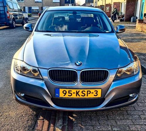 BMW 3-Serie  2.0 I 320 2010 nw Ketting airco cruise parksens