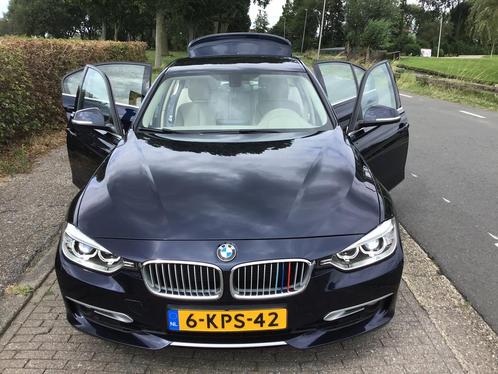 BMW 3-Serie  2.0IX 320 135KW Aut8 (f30) 2013 Blauw Flippers