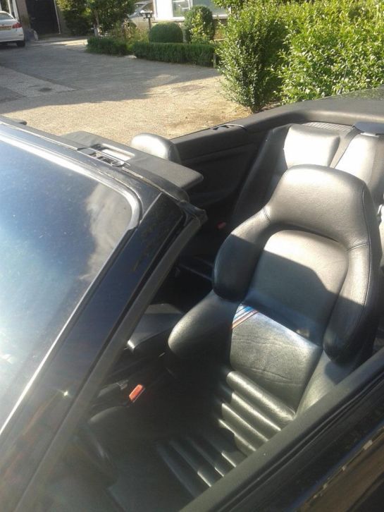 BMW 3-Serie 2.5 I 325 Cabriolet AUT E2 1994 Zwart
