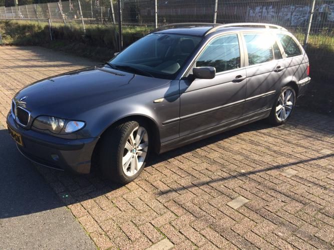 BMW 3-Serie 2.9 D 330 Touring AUT 2002 Grijs