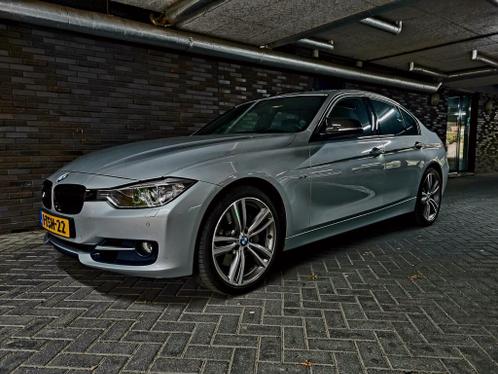 BMW 3-Serie 3.0 335I Xdrive AUT 2012 Grijs