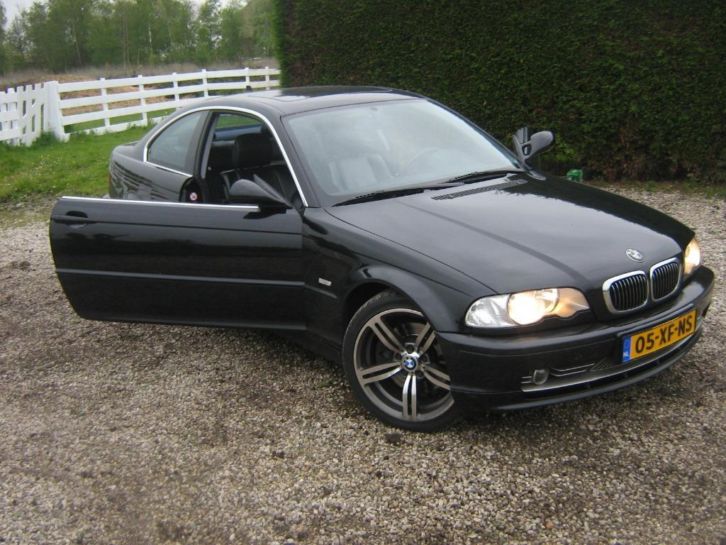 BMW 3-Serie 3.0 CI 330 Coupe 2001 Zwart